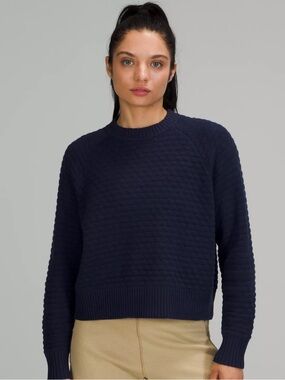 lululemon Texture Play Crew Sweater in Night Sea